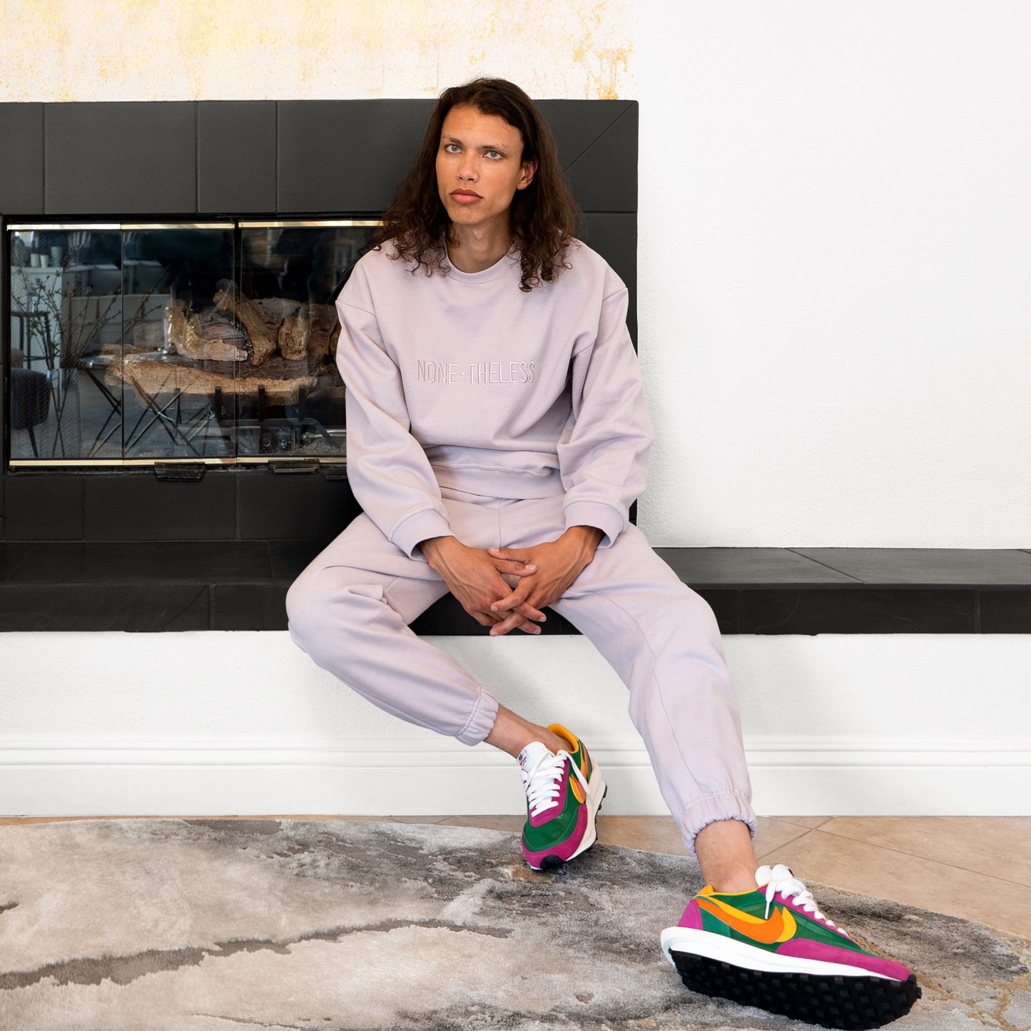 DRESS CODE MALLOW CREWNECK